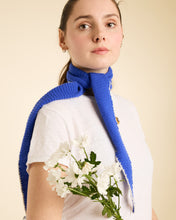 Load image into Gallery viewer, Stitch Edged Cashmere Diamond Skinny Scarf - Bright Blue
