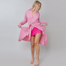 Load image into Gallery viewer, Dusky Pink 100% Cashmere Dressing Gown
